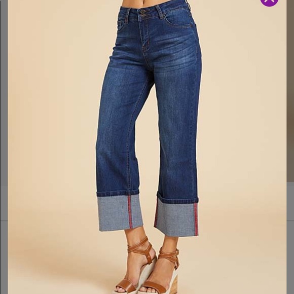 Suzanne Betro Denim - NEW!! HIGH RISE SUZANNE BETRO CROPPED DARK DENIM